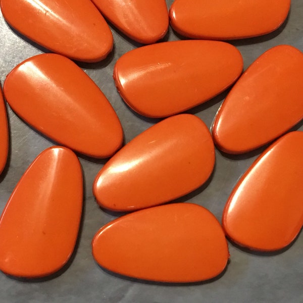 Bright orange 37mm Large faceted Orange acrylic beads, chunky jewels for craft supplies football colors, Florida beads irregular shape
