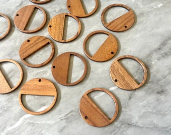 Wood Grain 1 Hole Beads, macrame laser leather round cutout 30mm Earring Necklace pendant bead, DIY wooden blanks brown circle