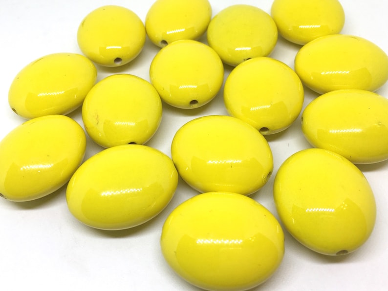 jewelry making QUEEN Collection Lemon Yellow 31mm acrylic beads wire bangle large yellow acrylic oval beads chunky statement necklace