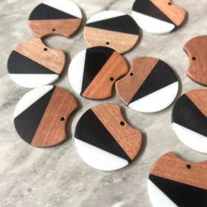 Wood Grain Gray Black resin Beads, round cutout acrylic 37mm Earring Necklace pendant bead, one hole at top DIY wooden blanks brown image 5