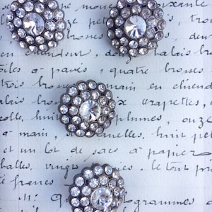 set of 4 vintage rhinestone  buttons. Glittery buttons for use in all craft and scrapbooking projects and for clothing, shoes, homewares etc