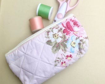 Quilted rose floral cotton zip bag for makeup or sewing accessories. Pretty vintage quilted pencil case for holding any treasures. Washable