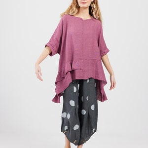 Sorrento lniany top z włoskiego lnu Violette. Wyprodukowano we Włoszech dla Miss Rose Sister Violet casual lniany top.