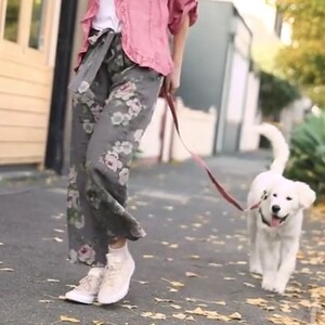 Eva Linen Floral Pants in Bordeaux 