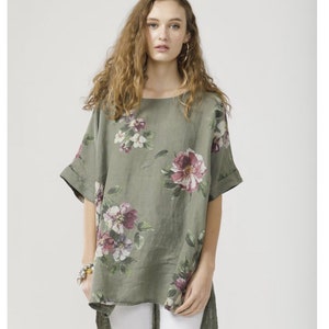 Contessa linen floral top . Italian floral linen top .