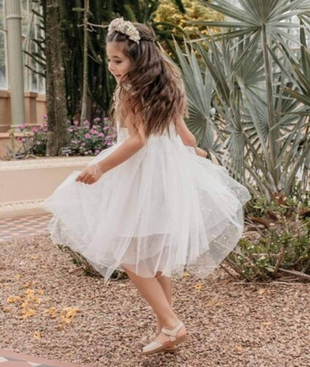 LITTLE BALLERINA DRESS ホワイト Aurora Tulle Ballet Dress. Little Girl Ballet Dress. Flower Girl