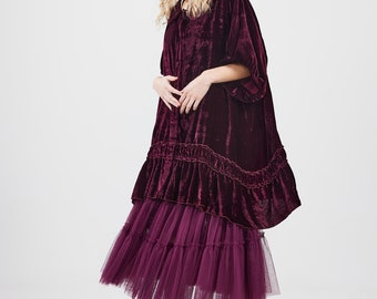 Florentine Luxurious velvet coatdress in Bordeaux. Night at the Opera Florentine velvet coat. Mother of the bride's clothing.