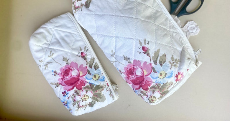 Quilted rose floral cotton zip bag for makeup or sewing accessories. Pretty vintage quilted pencil case for holding any treasures. Washable image 6