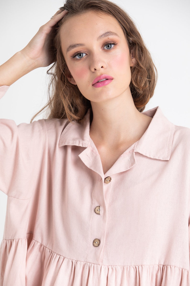 Trelise french style cotton shirtdress. casual prewashed soft cotton shirtdress in Charcoal and Blush Pink. image 5