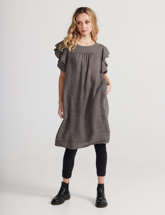 Poppy linen dress with ruffled sleeves. Sassy, Stylish linen dress in Charcoal Italian linen. Made in italy linen dress.