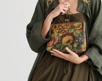 Sac de soirée Nightingale . sac porté épaule fleuri vintage. Sac à main en lin pour femme en bouquet antique