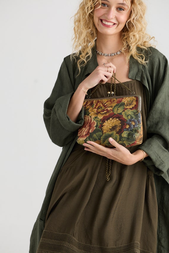 Nightingale Linen Purse | Rose Bouquet Nightingale Linen Purse | Rose Bouquet