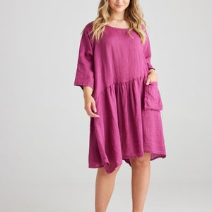 Abito in lino Clarissa in Magenta . Elegante vestito di lino divertente. Abito stupendo taglie forti