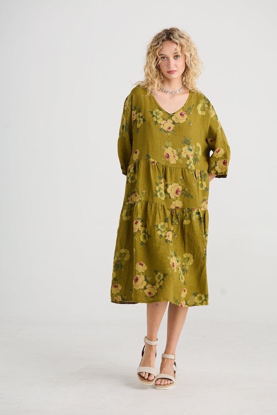 Floral linen Stella dress in Avocado green. Plus-size Floral linen dress. Pretty and casual linen dress Olive Floral