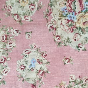 French Floral quilting fabric by Rose & Violets Garden.  suitable for quilting, patchwork, home decorating, applique, cushions
