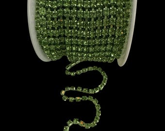 Green Rhinestone Chain – SS16 Crystal Trim (10 Yard Roll)