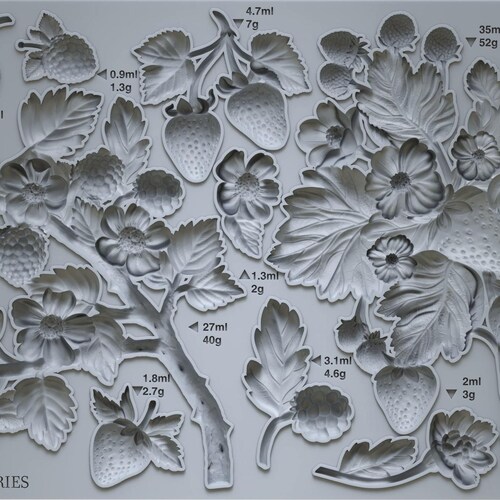 Molde de silicona IOD Wild Berries: Fresas y moras (6"x10")