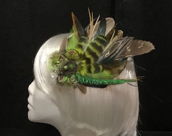 Glorious In Green Feather Hairpiece