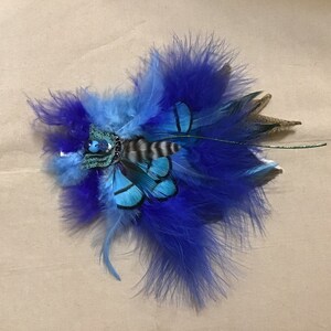 Its So Fluffy Blue Feather Hairpiece image 2