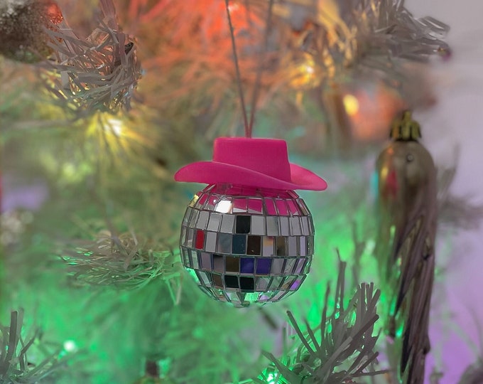 Boule disco, chapeau de cow-girl, décoration de sapin de Noël rose