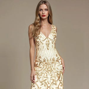 Angie Gold Flapper Dress – 1920s Gatsby Beaded Dress | Art Deco Roaring 20s Costume | Vintage Style Retro Party Dress | Wedding Reception