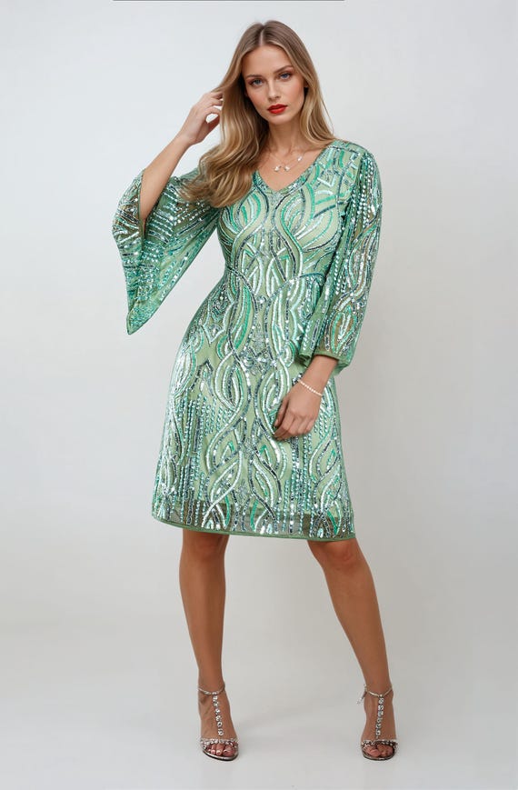 green emerald velvet dress Retro Stage 1920s Floral Pattern Mesh Sequined Tassel Dress main image 0