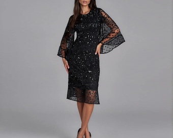 Vintage Black 1920s Gatsby Dress Art Deco Sequin Midi with Flared Sleeves for Wedding Guest