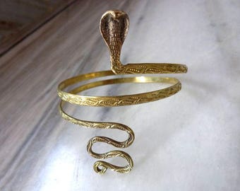 Armlet, Arm cuff, Upper Arm cuff, Snake Armlet, Snake Arm Cuff, Brass arm cuff, black oxidized, Adjustable