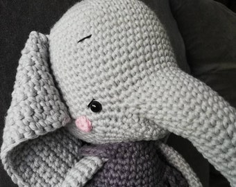 Ms. Elephant, Crochet Elephant