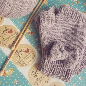 Womens short fingerless gloves with bow