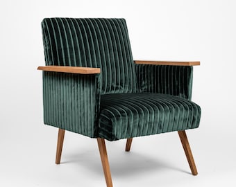 Ukochany fotel. Ciemna zieleń mchu | Fotel vintage | Fotel akcentowy | Fotel welurowy | Fotel odrestaurowany | Nowoczesny styl vintage