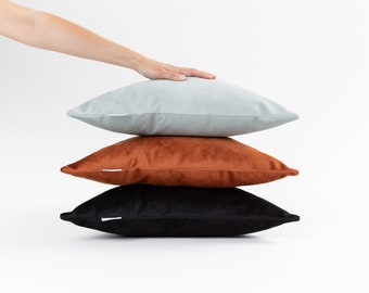Triangle Velvet Pillow | Decorative Throw Pillow | Triangle Accent Pillow | Triangle Velvet Cushion | Accent Pillow | Triangle Cushion
