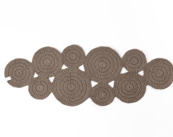 Crochet Round Rug . Vert d'olive Crochet Cotton Rug (fr) Crochet Green Rug (fr) Tapis de coton recyclé (fr) Crochet Olive Green Rug (fr) Rug vert moderne