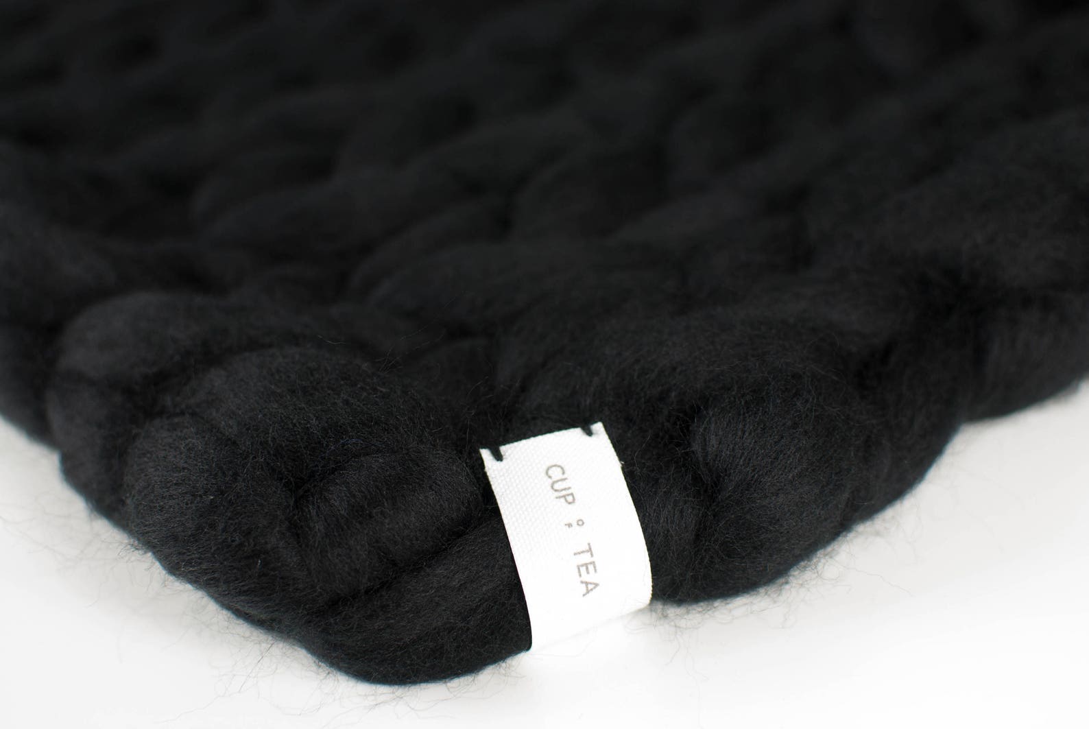 Chunky Knitted Blanket . Dramatic Black Chunky Knit Blanket Etsy