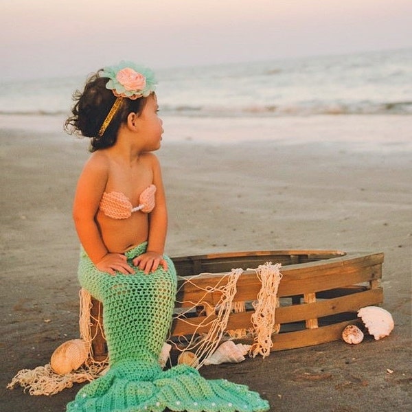 Crochet Mermaid tail with Top and Starfish headband, 3 PC Crochet mermaid tail for babies and toddlers, Crochet Mermaid tail photo prop,