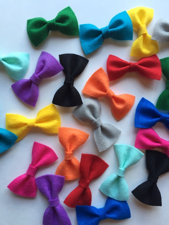 Items similar to Felt Bows on Etsy