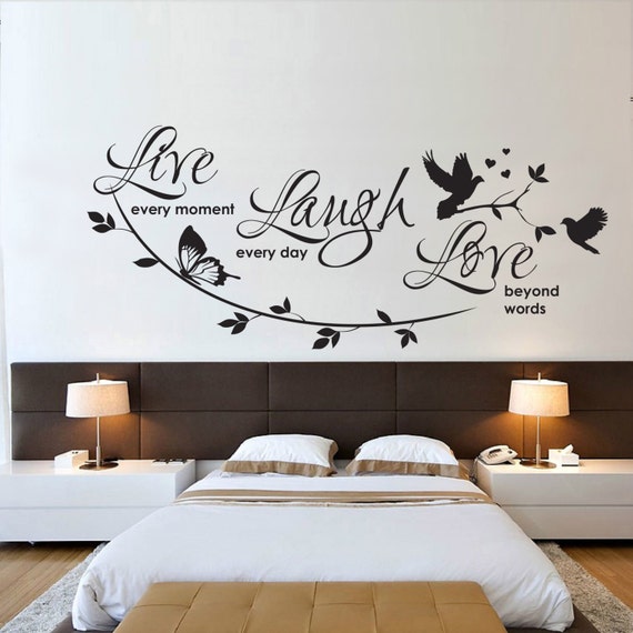 Autocollant Mural Vinyle - Live Laugh Love En Italien - Décoration Murale Personnalisable