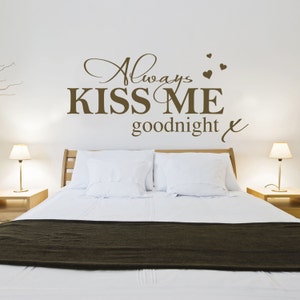 Décal Mural 24 Cœurs 'Always Kiss Me Goodnight' - Vinyle Noir - Stickers Amour Anniversaire