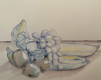 Plátanos, uvas y manzanas.