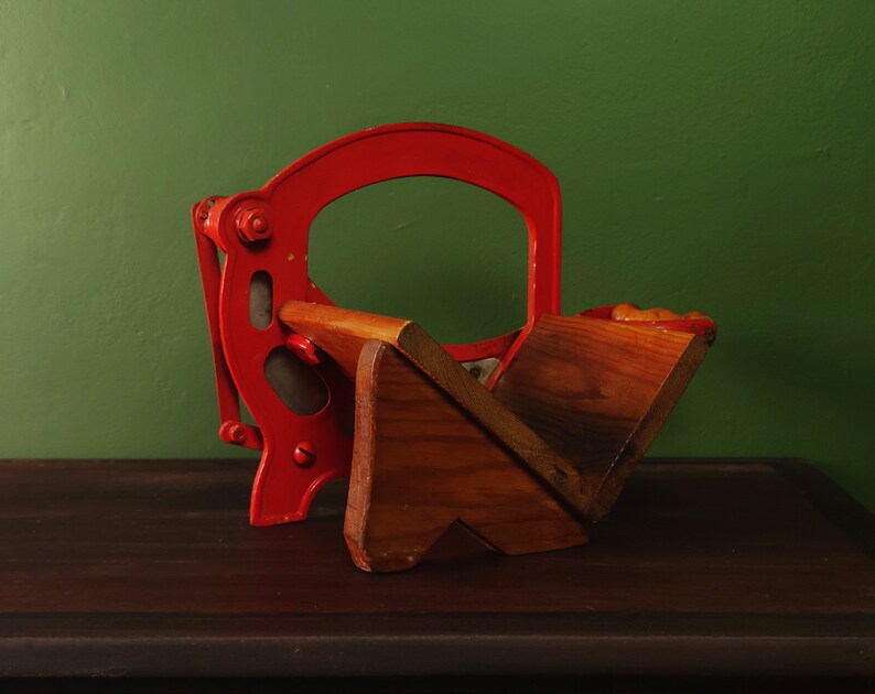 Voss No 12 Vintage German 1950s Red Cast Iron Bread Slicer / Etsy