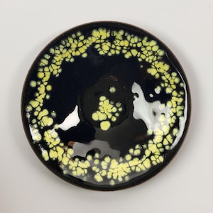 1950er Mid Century MCM Emaille Auf Kupfer Schwarz / Gelb Pin Dish - Atomic / Sputnik Design