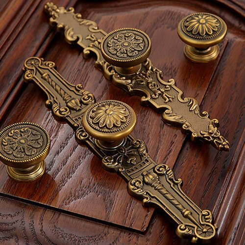 Antique Bronze Knobs Door Knob Dresser Drawer Knobs Etsy