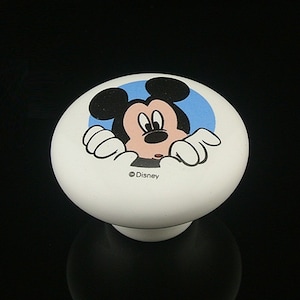 Niños cajón perillas tira de manijas Disney cartoon Ceramic Cabinet Knobs Handle Kids Dresser Knobs Baby Nursery Kid Room Decorative Knobs