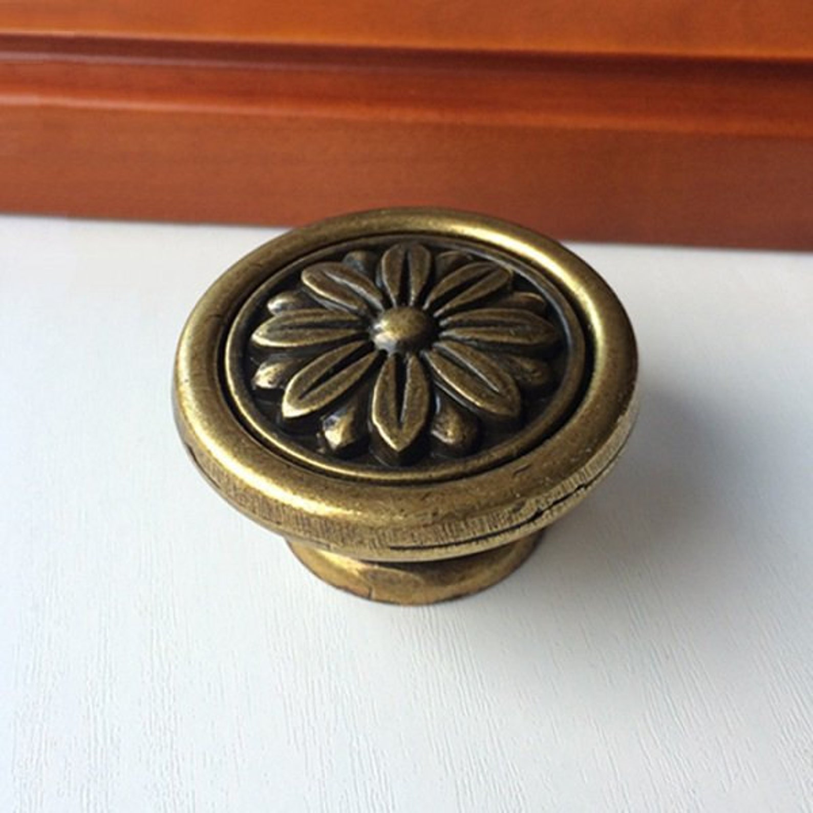 Antique Dresser Knobs Pulls Drawer Pulls Handles Knobs Vintage Etsy