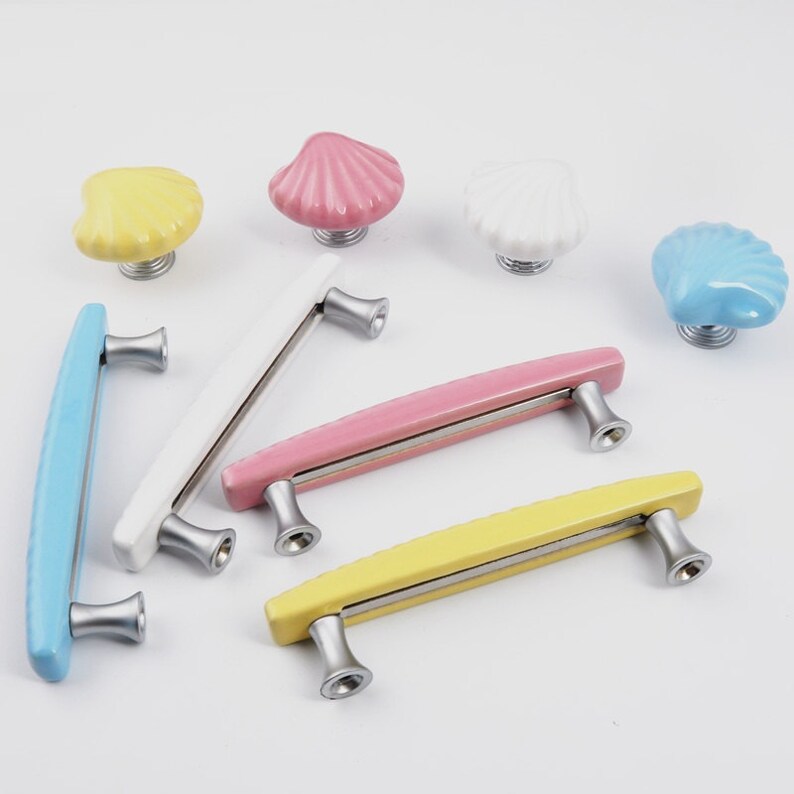 Shell Nautical Dresser Knobs Pulls Drawer Knobs Pulls Handles Etsy