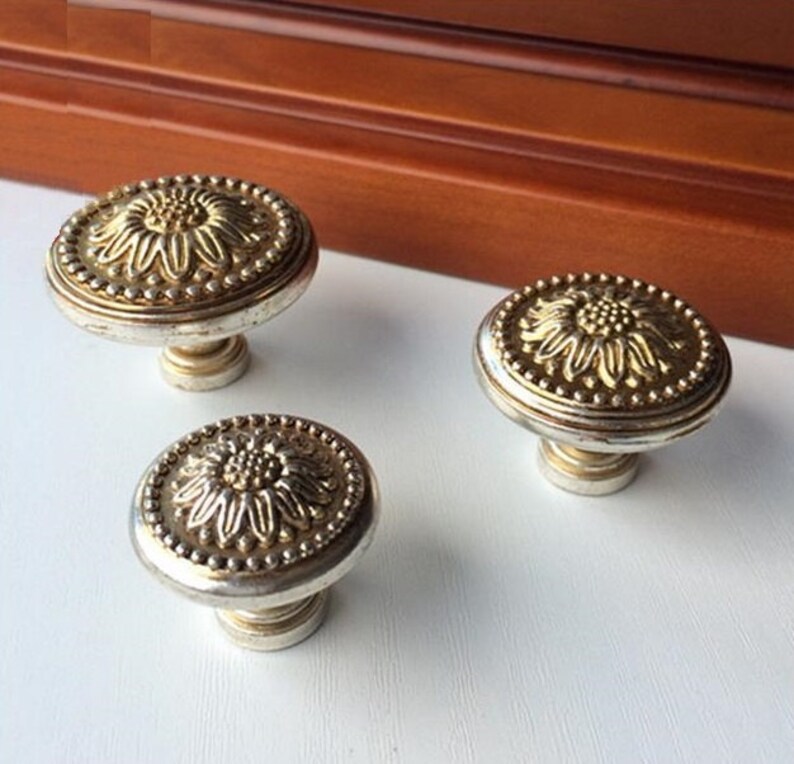 Dresser Knobs Antique Silver Gold Drawer Pulls Knobs Handles / Etsy