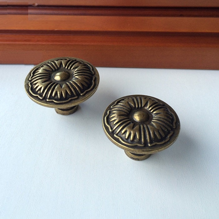 Rustic Dresser Knobs Pulls Drawer Knobs Pulls Handles Antique Etsy