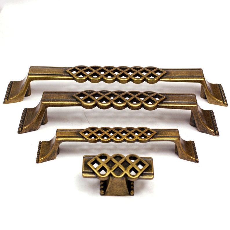 Drawer Pulls Handles Dresser Pulls Knobs /vintage Kitchen Etsy