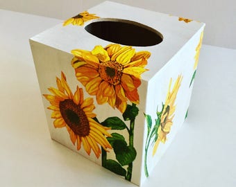 Square Kleenex Tissue Box Cover, Handmade Tissue Box Holder, Custom Tissue Dispenser, Rustic Tissue Box Cover, Sunflowers Tissue Box Cover