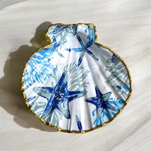 XL Scallop Shell Trinket Dish, Blue Shell Ring Dish, Seashell Jewelry Tray, Scallop Shell Art, Shell Ring Holder, Coastal Jewelry Dish
